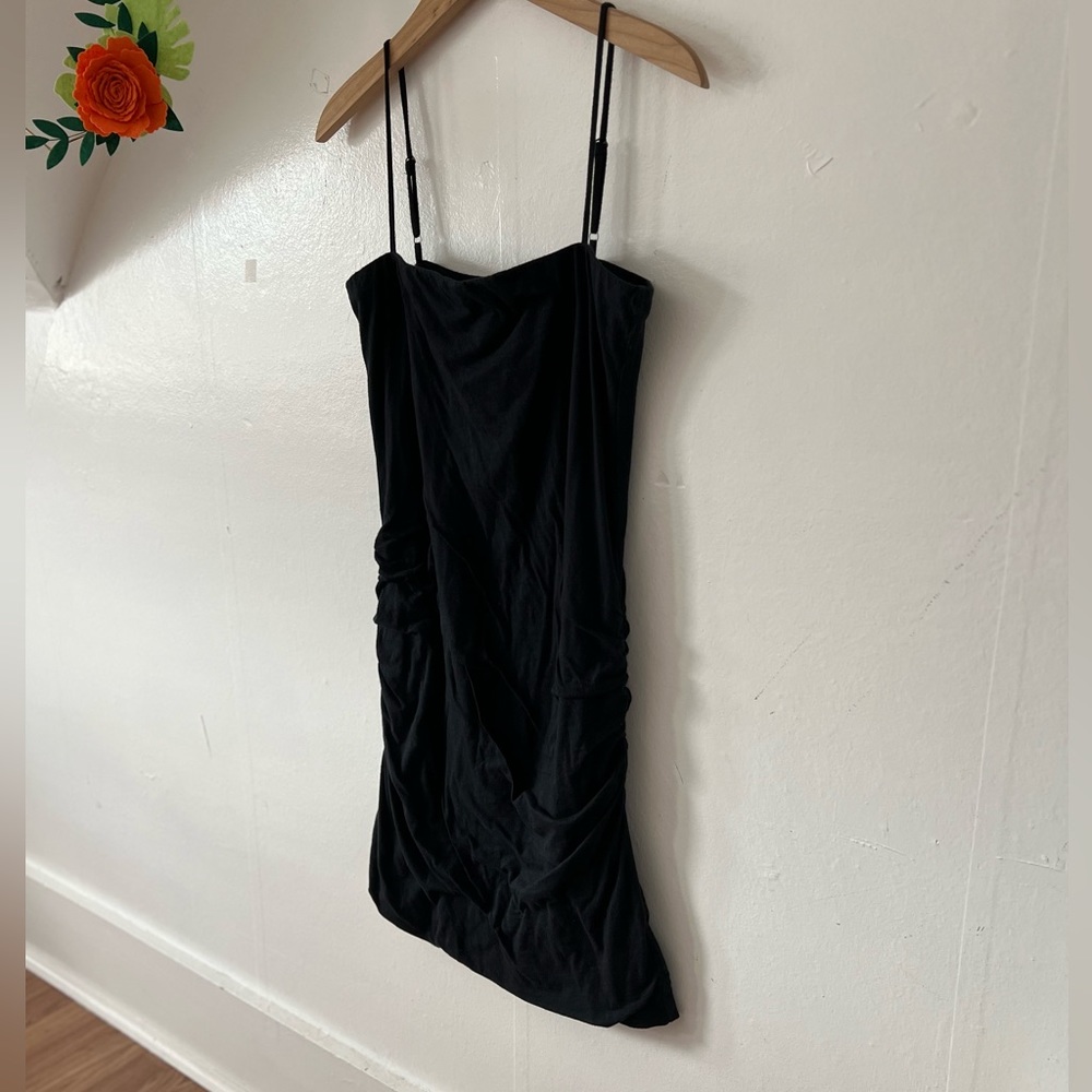Velvet by Graham and Spencer sz L black adjustable strap slip layer ruched sides